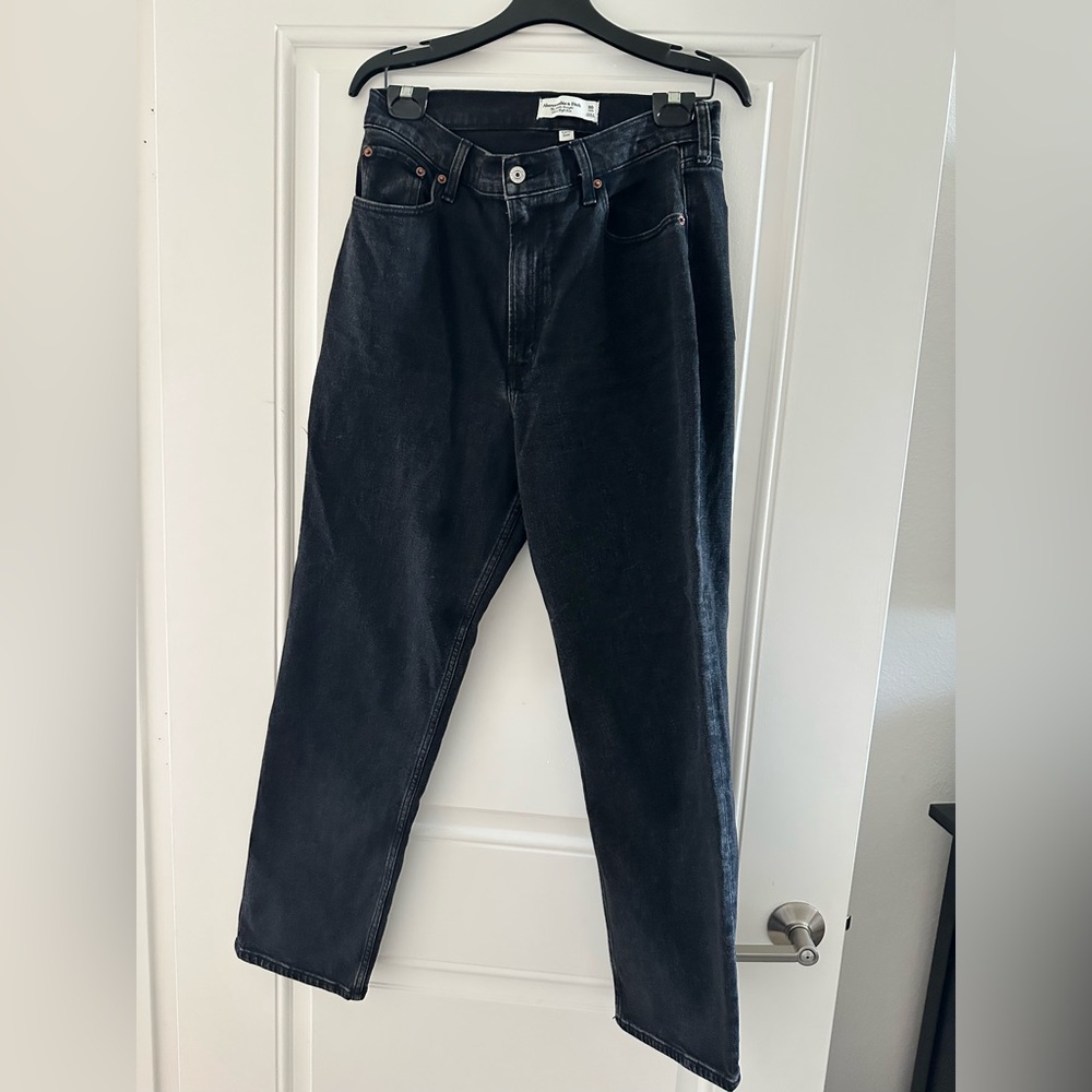 Abercrombie & Fitch Women's Black Ultra High Rise Ankle Strait Jeans